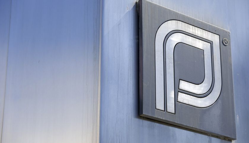 The Planned Parenthood logo is pictured outside a clinic in Boston, Massachusetts, June 27, 2014. The U.S. Supreme Court handed a victory to anti-abortion activists on Thursday by making it harder for states to enact laws aimed at helping patients entering abortion clinics to avoid protesters, striking down a Massachusetts statute that had created a no-entry zone. REUTERS/Dominick Reuter  (UNITED STATES - Tags: CRIME LAW HEALTH SOCIETY BUSINESS LOGO) - RTR3W38C